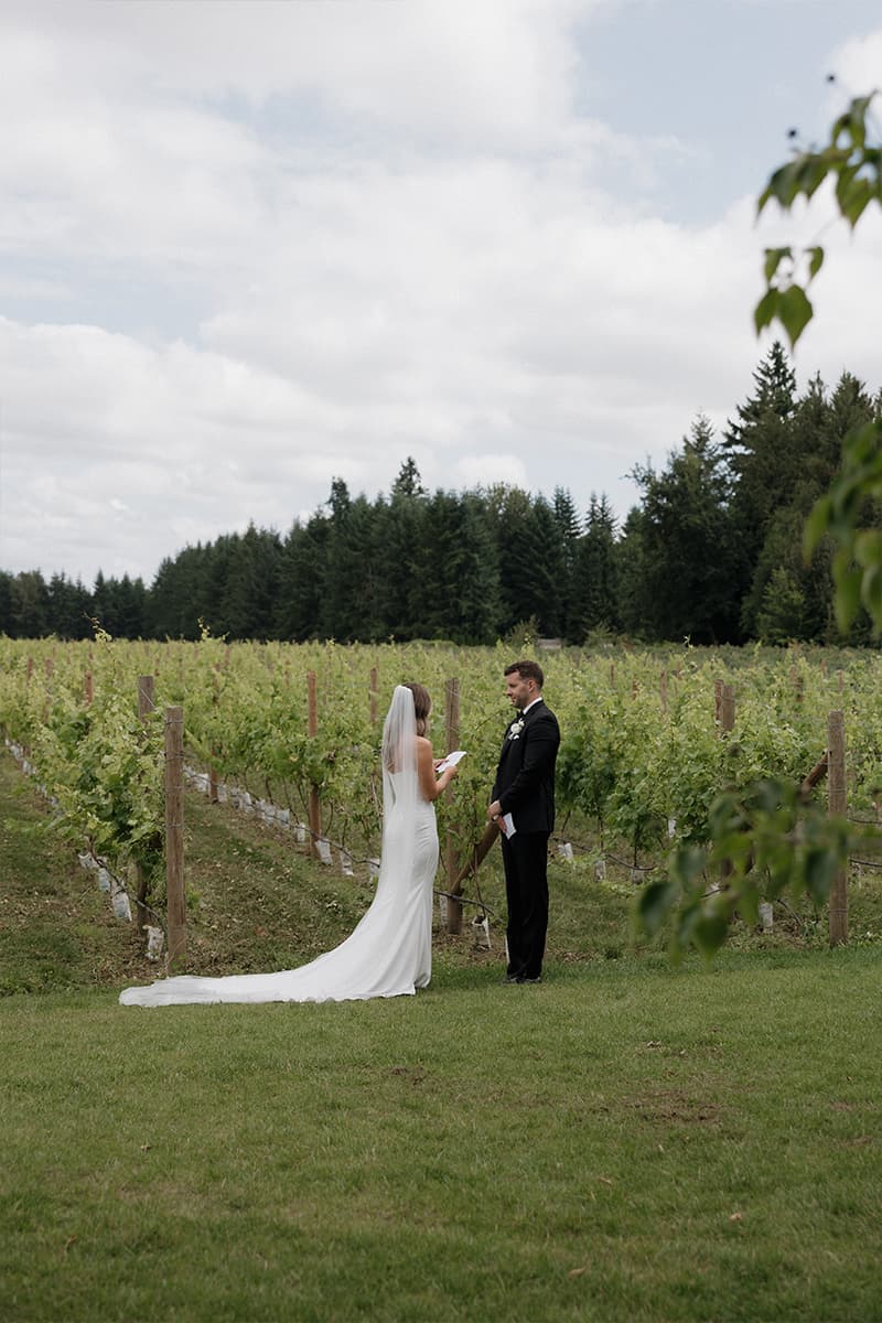 Kristen and Scott wedding photo