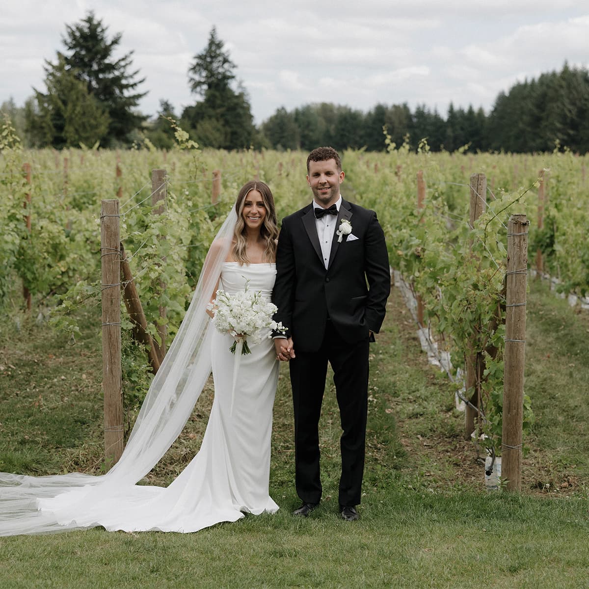 Kristen and Scott wedding photo